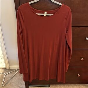Women's Rust Top